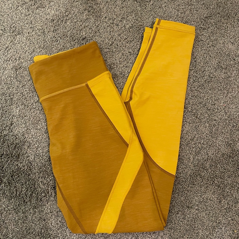 Lululemon leggings